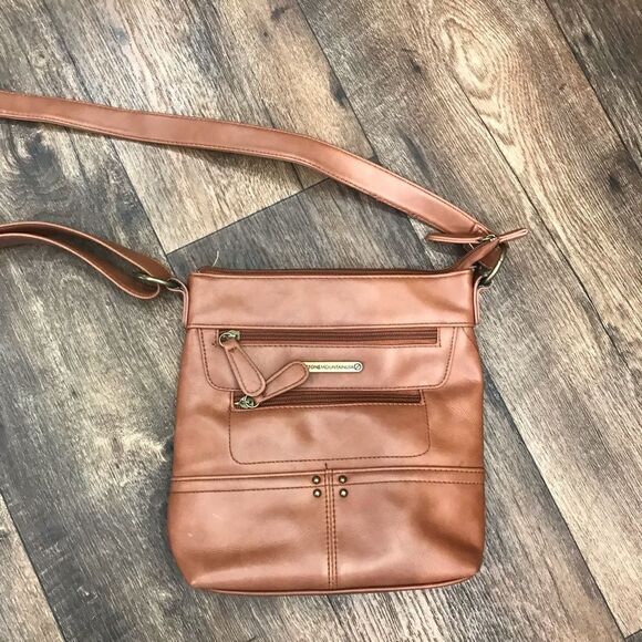 Stone Mountain Leopard Crossbody Purses Bundle - Picture 2 of 14